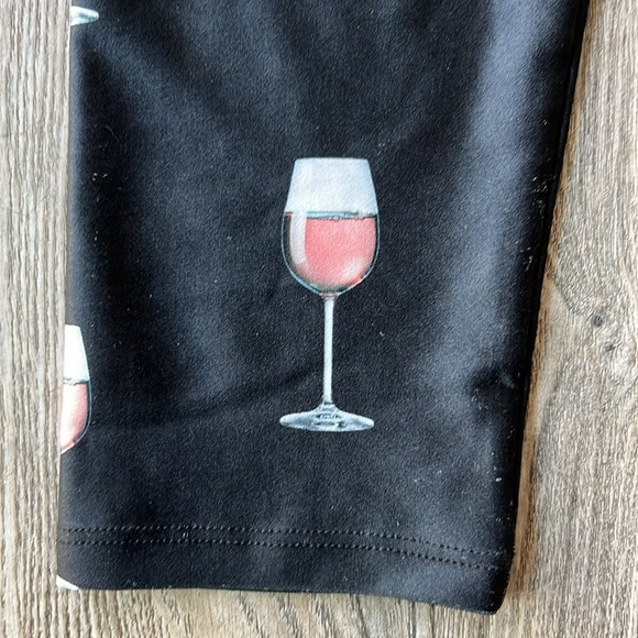 Goldsheep Leggings Black Wine Glass Workout Leggings Size Small Cropped Rosé - Picture 5 of 9